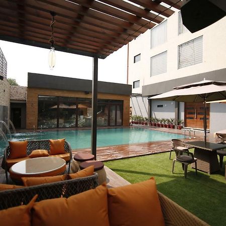 The Mystic Palms Hotel Matura Exterior foto