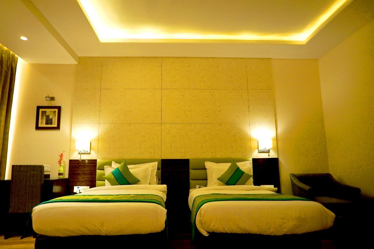 The Mystic Palms Hotel Matura Exterior foto
