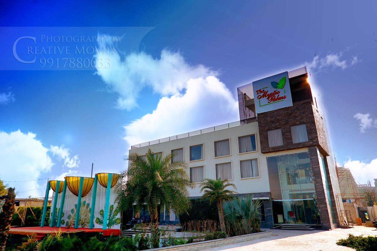 The Mystic Palms Hotel Matura Exterior foto