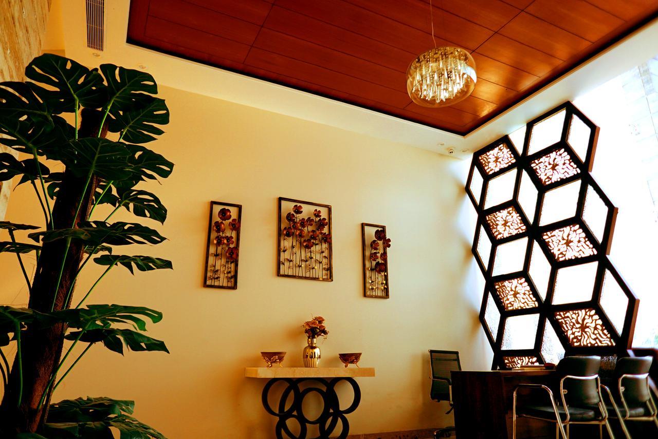 The Mystic Palms Hotel Matura Exterior foto