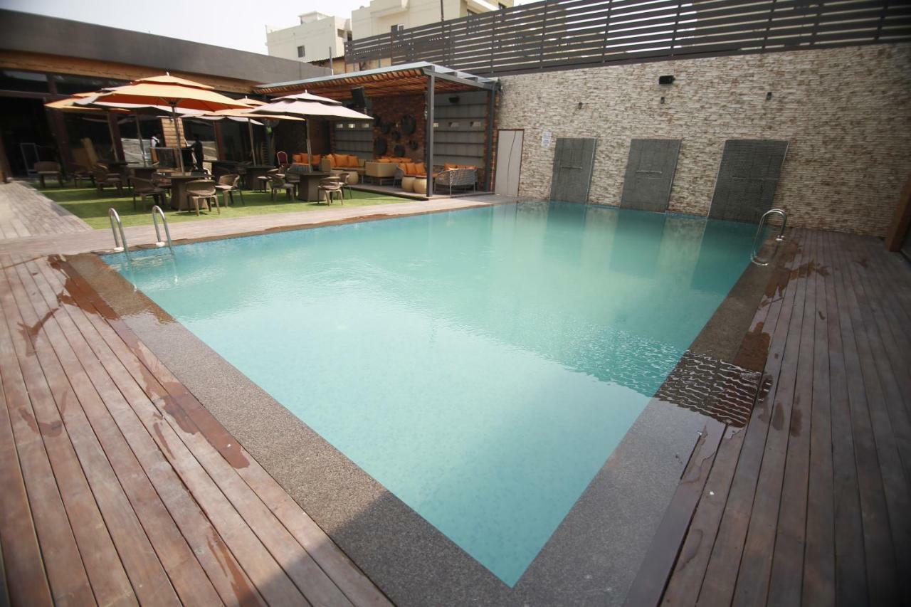The Mystic Palms Hotel Matura Exterior foto